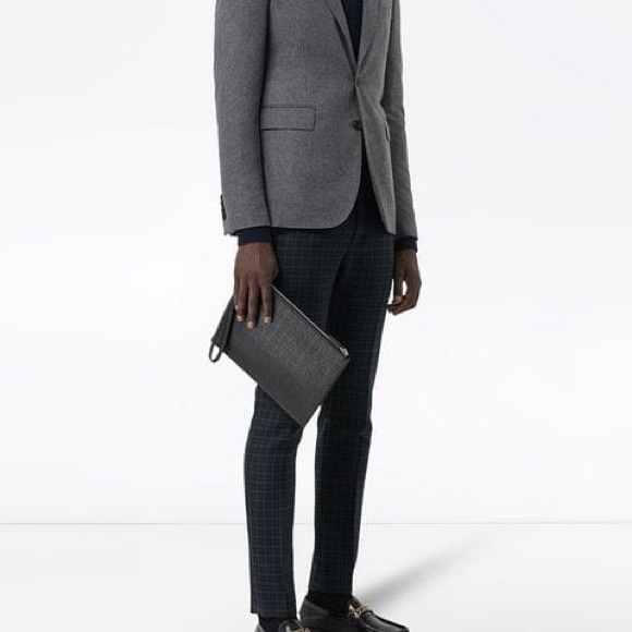 Burberry leather Zip Pouch - Picture 3 of 4